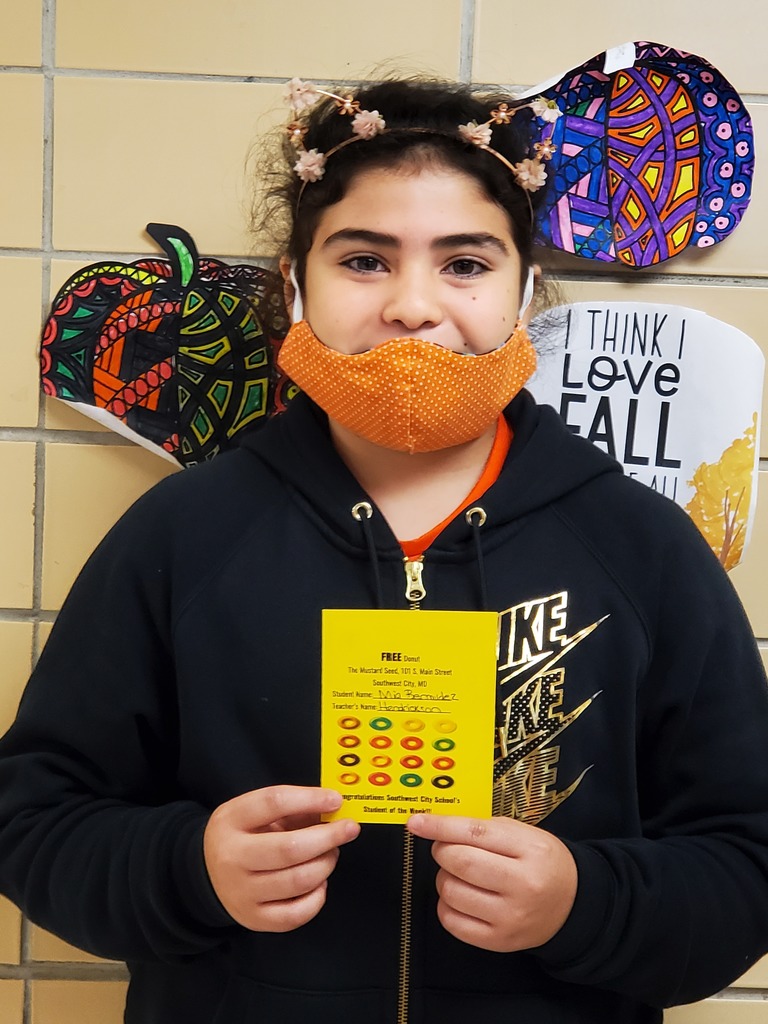 Mia Bermudez - Ms. Hendrickson - 5th
